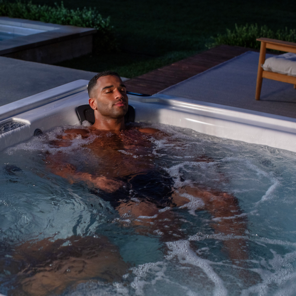 Simple Living for Complex Times: Reducing Chronic Stress Through Minimalism